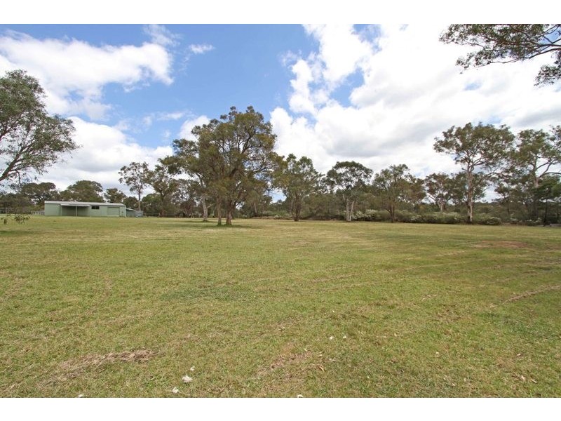 205 Nightingale Road, Pheasants Nest NSW 2574