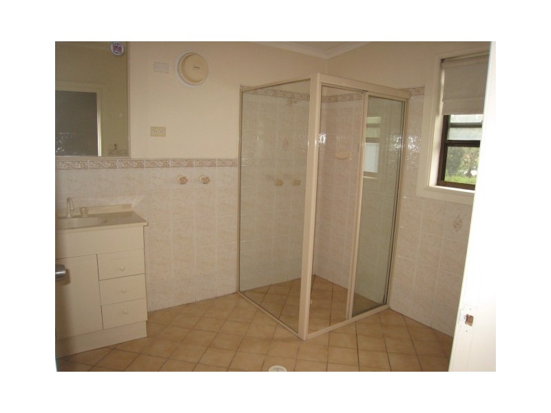 4/183 Argyle Street, Picton NSW 2571