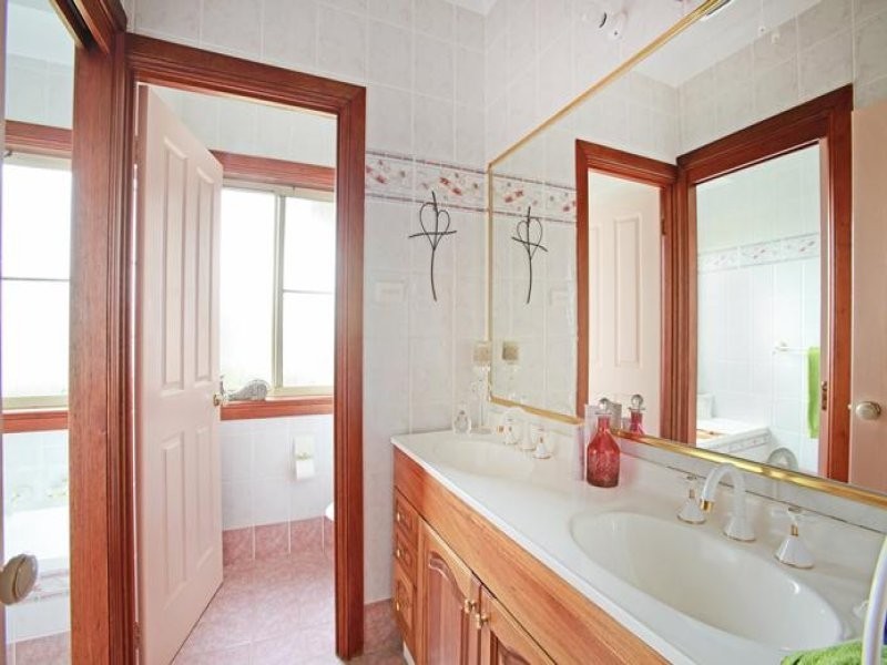 50 Thurns Road, Razorback NSW 2571