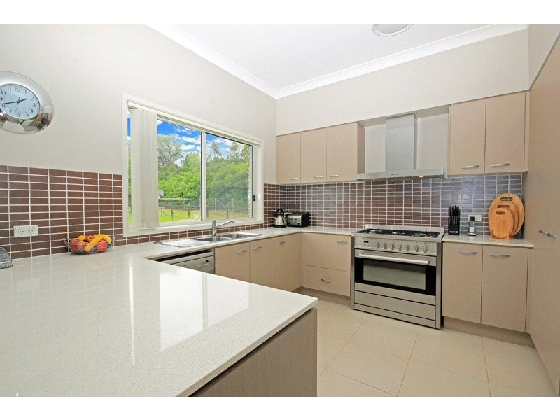 2 Stargard Cresent, Picton NSW 2571