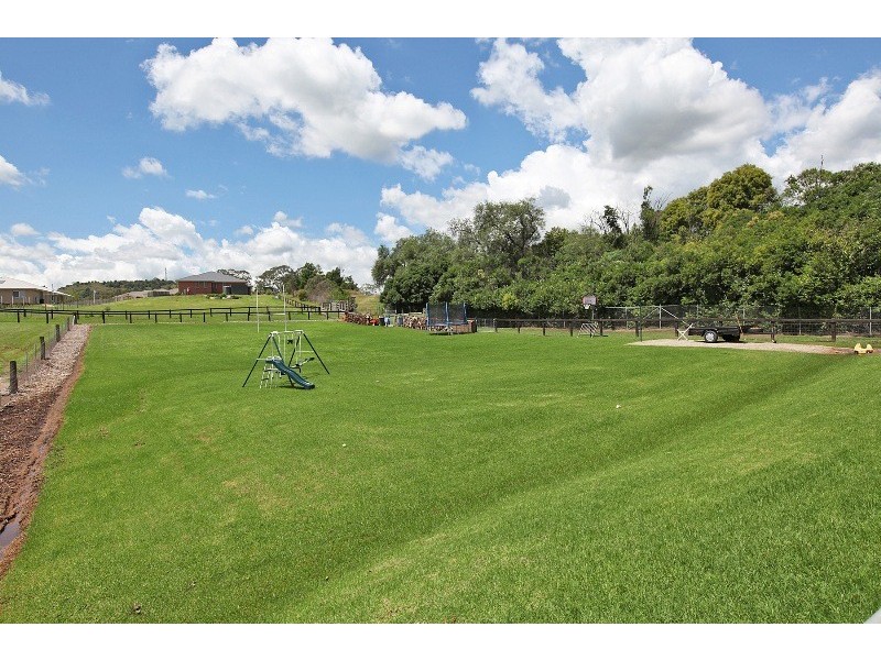 2 Stargard Cresent, Picton NSW 2571