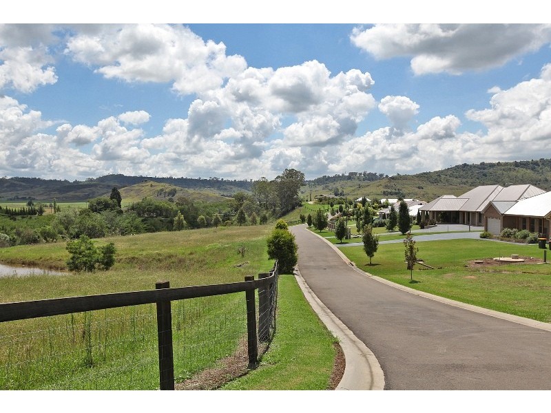 2 Stargard Cresent, Picton NSW 2571