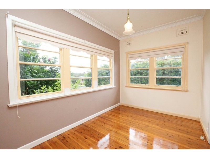 24 Victoria Road, Thirlmere NSW 2572