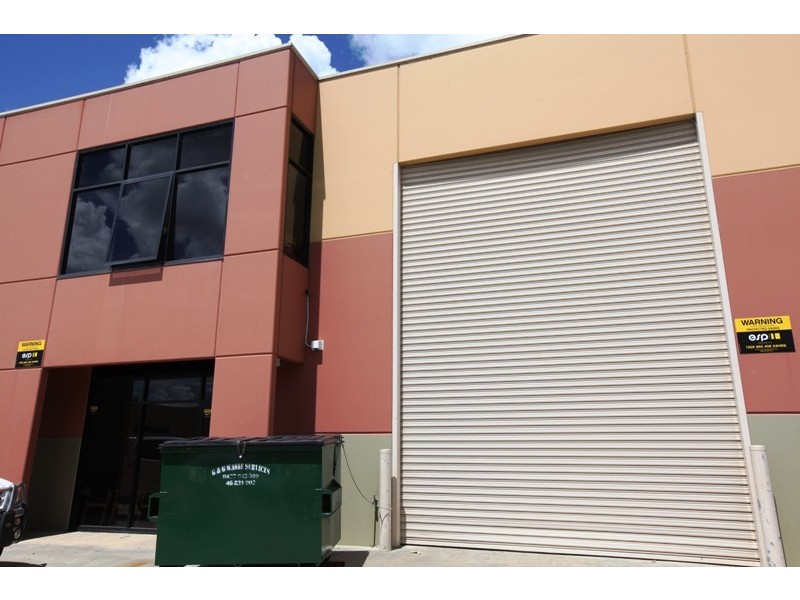 8/15 Henry Street, Picton NSW 2571