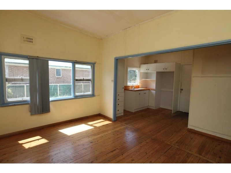11 Rockford Road, Tahmoor NSW 2573