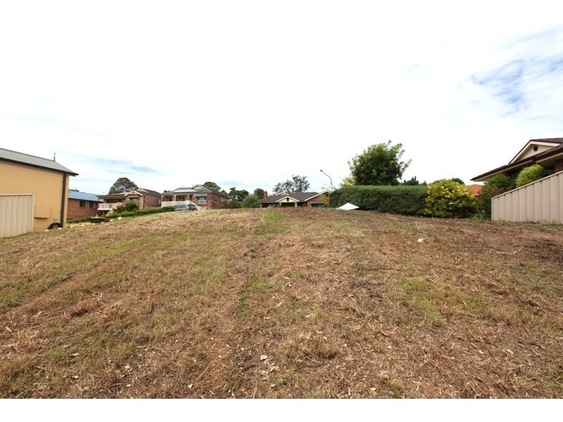 18 Emmett Close, Picton NSW 2571
