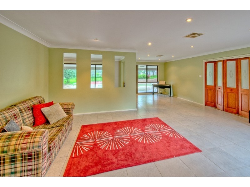 70 Stratford Road, Tahmoor NSW 2573