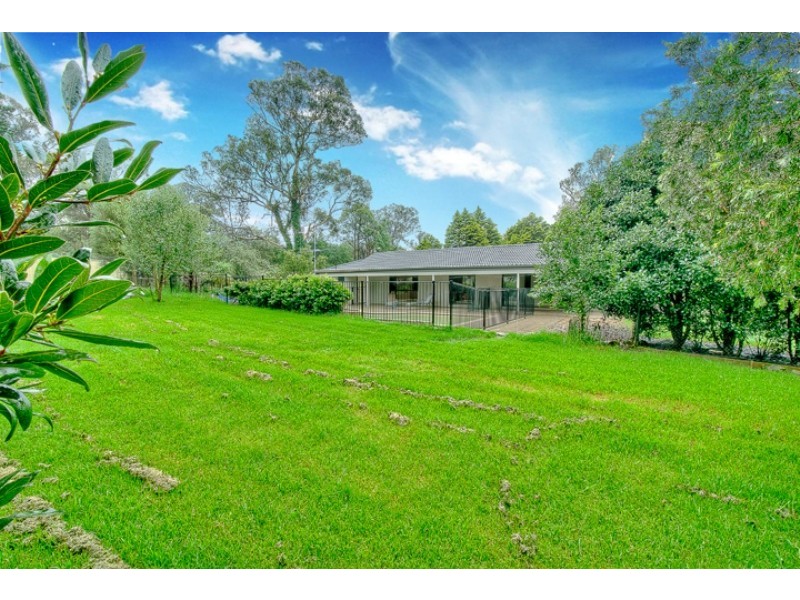 70 Stratford Road, Tahmoor NSW 2573