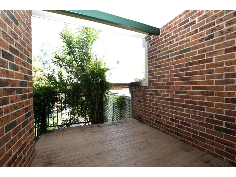 1/141 Menangle Street, Picton NSW 2571