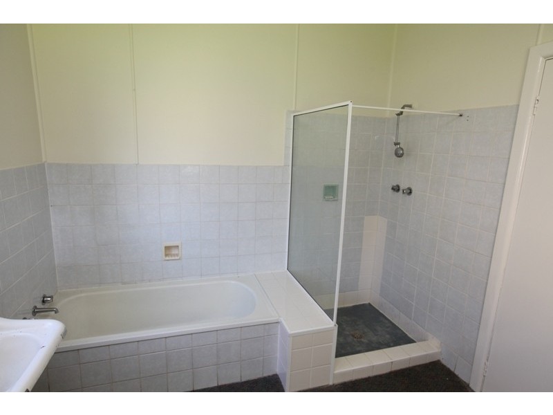 215 Great Southern Road, Bargo NSW 2574