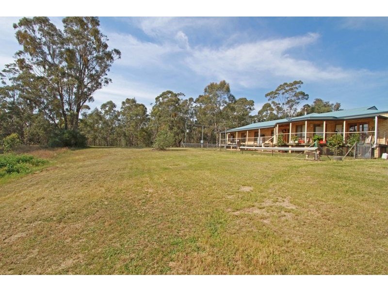 133 Donalds Range Road, Razorback NSW 2571