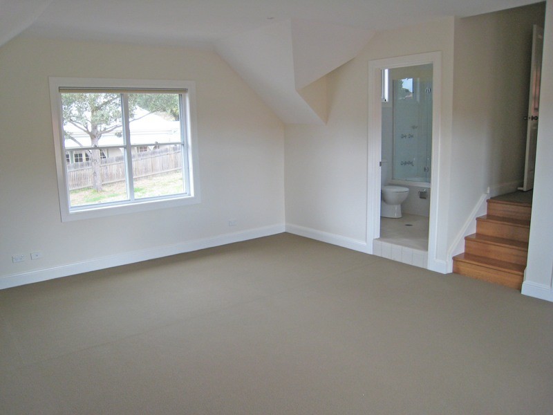 3/253-255 Argyle Street, Picton NSW 2571