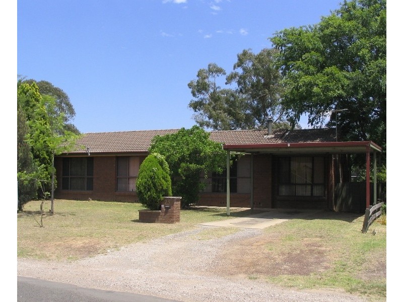25 Milne Street, Tahmoor NSW 2573