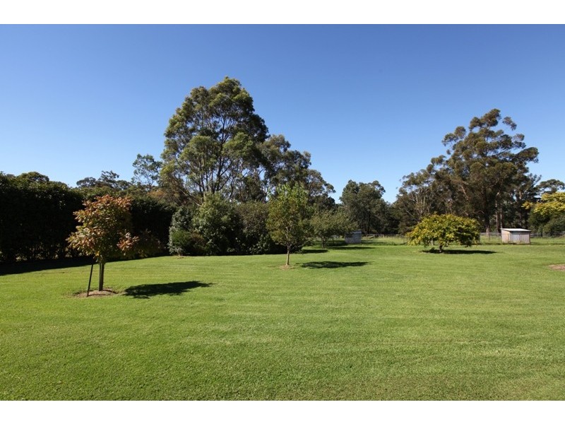 61 Kundabung Street, The Oaks NSW 2570