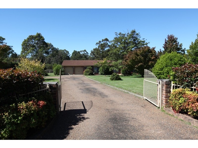 61 Kundabung Street, The Oaks NSW 2570