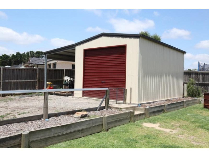 26 Ella Street, Hill Top NSW 2575