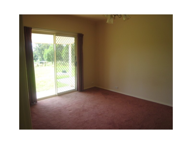 85 Myrtle Creek Road, Tahmoor NSW 2573