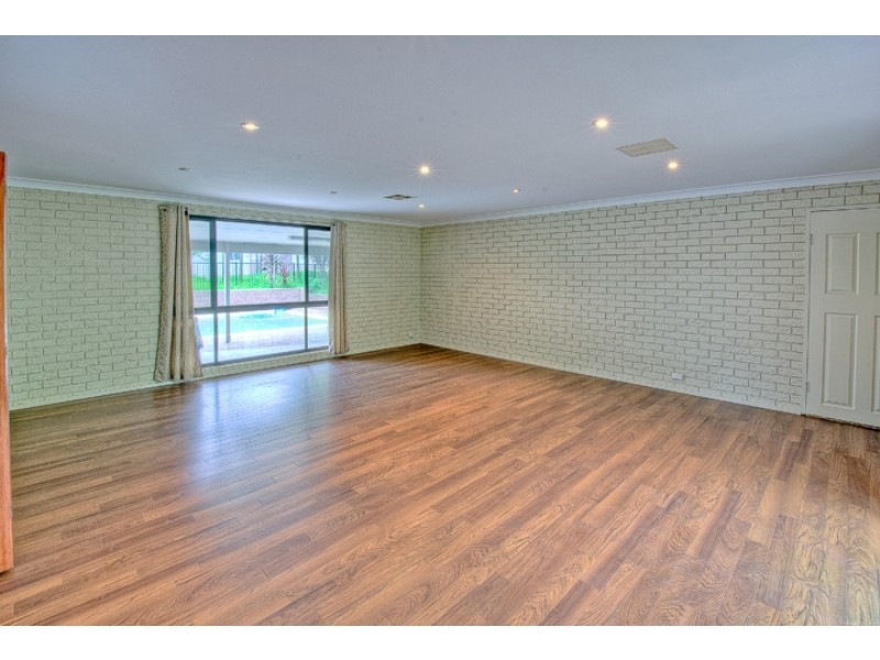 70 Stratford Road, Tahmoor NSW 2573