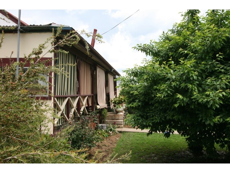 32 Wild Street, Picton NSW 2571