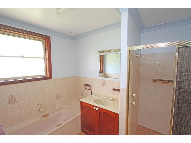 2/18-20 Victoria Road, Thirlmere NSW 2572