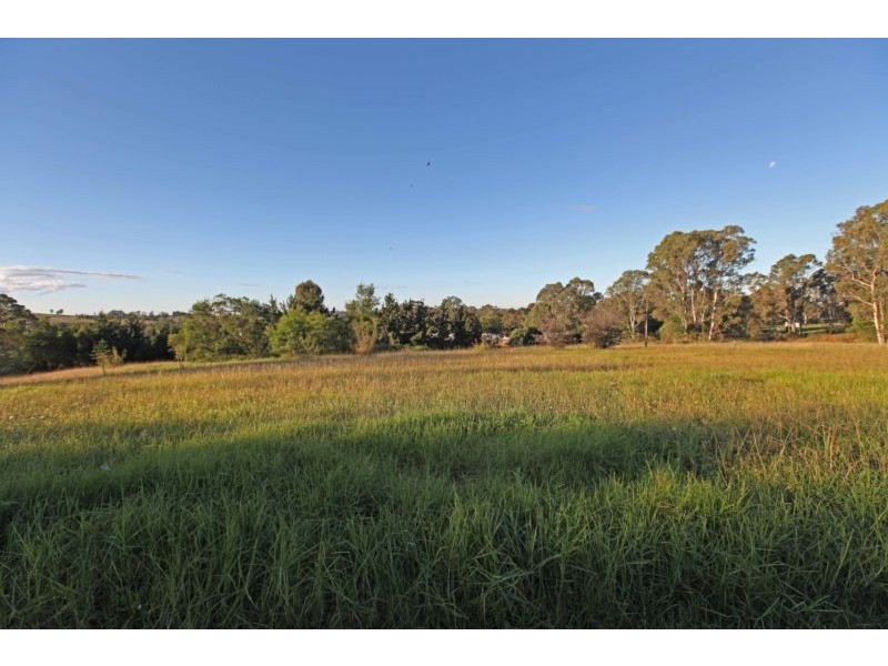 85 Myrtle Creek Road, Tahmoor NSW 2573