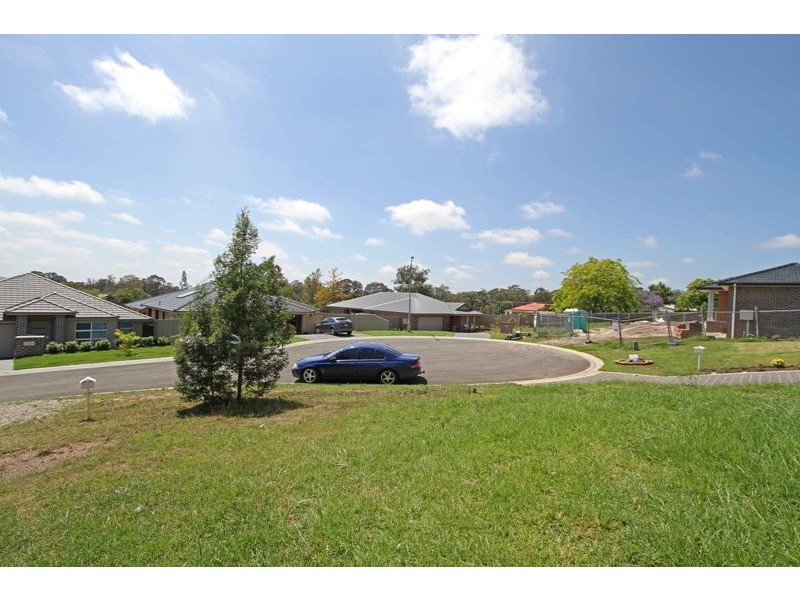 4 Thompson Place, Tahmoor NSW 2573