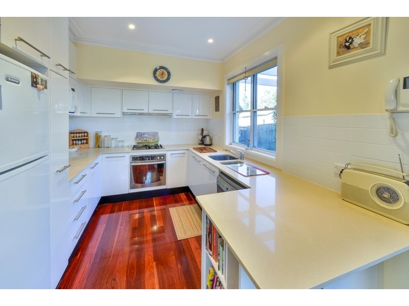 2/253-255 Argyle Street, Picton NSW 2571