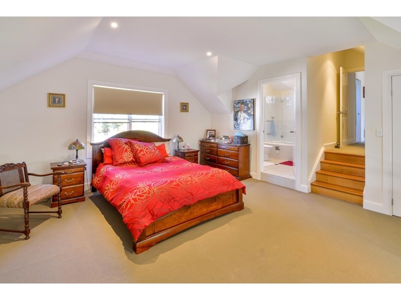 2/253-255 Argyle Street, Picton NSW 2571