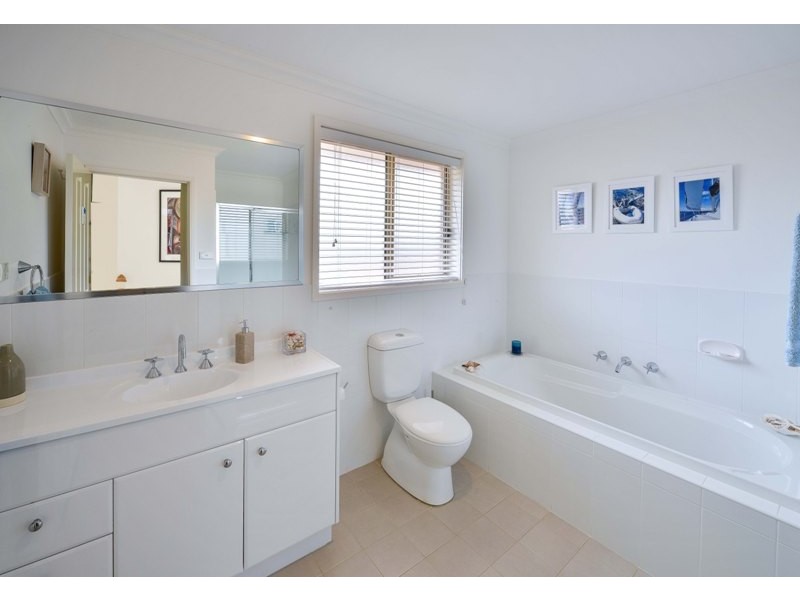 22 Hereford Way, Picton NSW 2571