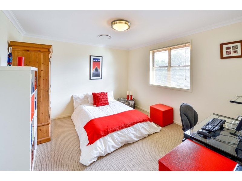 22 Hereford Way, Picton NSW 2571