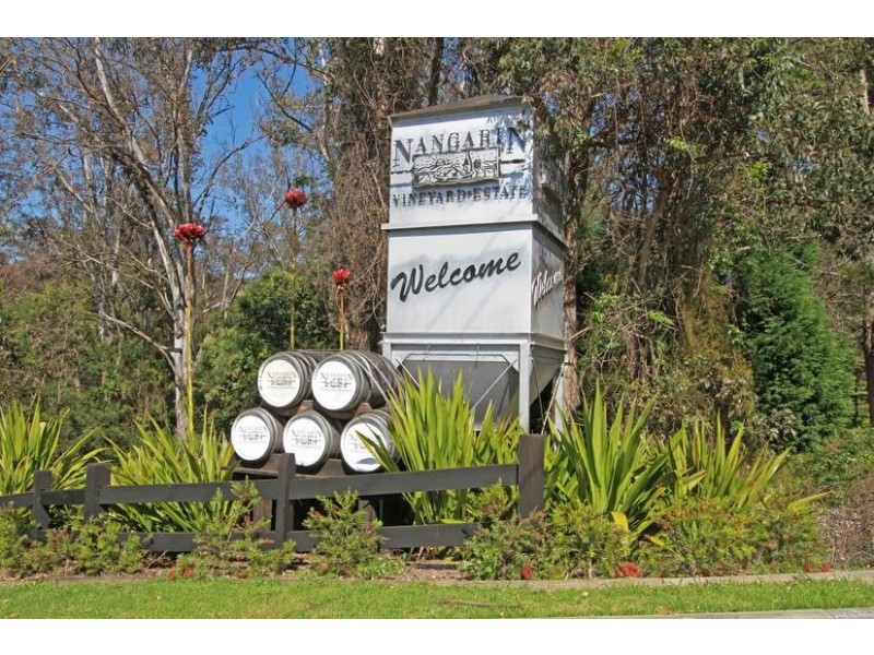 3 The Vines, Picton NSW 2571