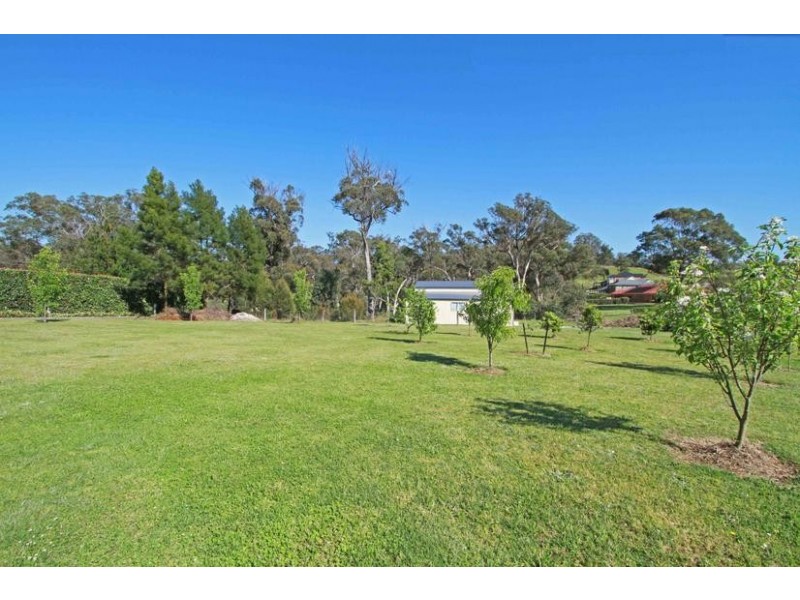 3 The Vines, Picton NSW 2571