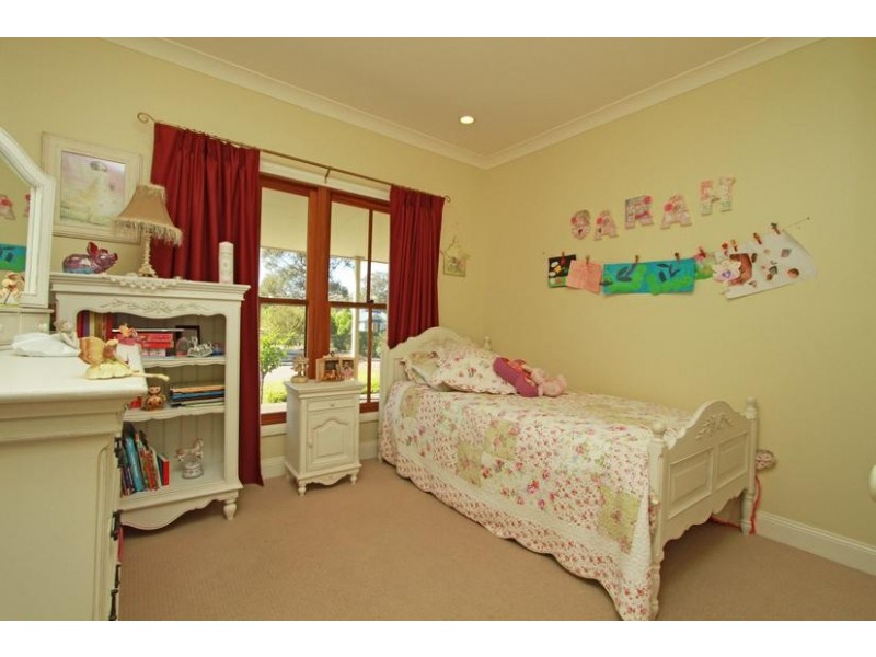 3 The Vines, Picton NSW 2571