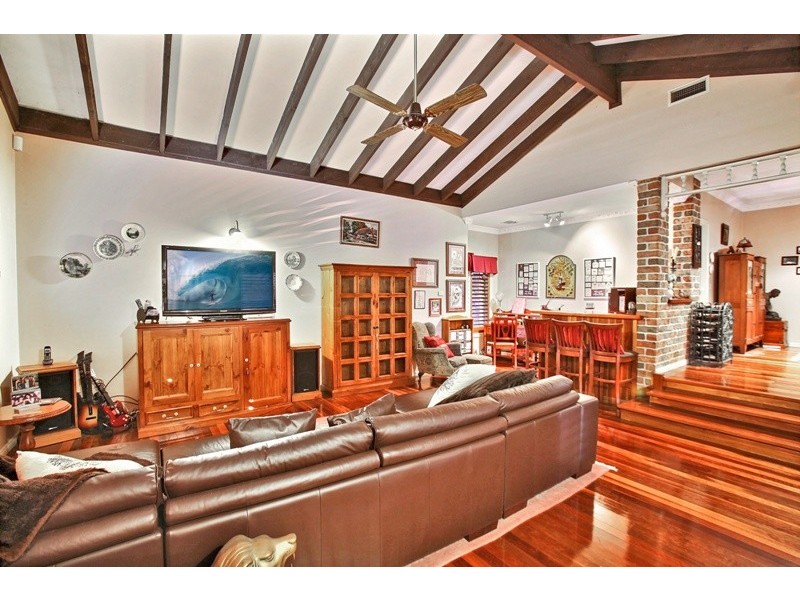 12 Weeta Street, Picton NSW 2571