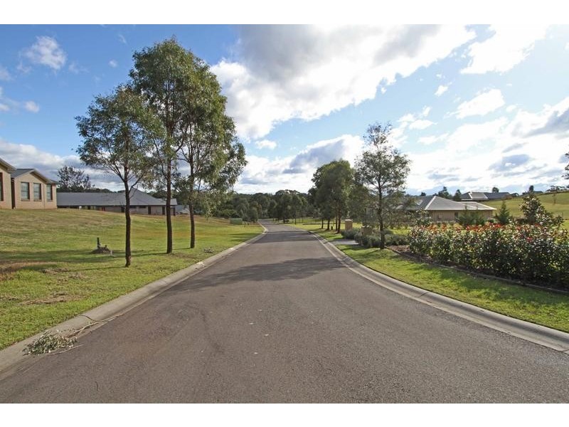 10 Carramar Close, Picton NSW 2571