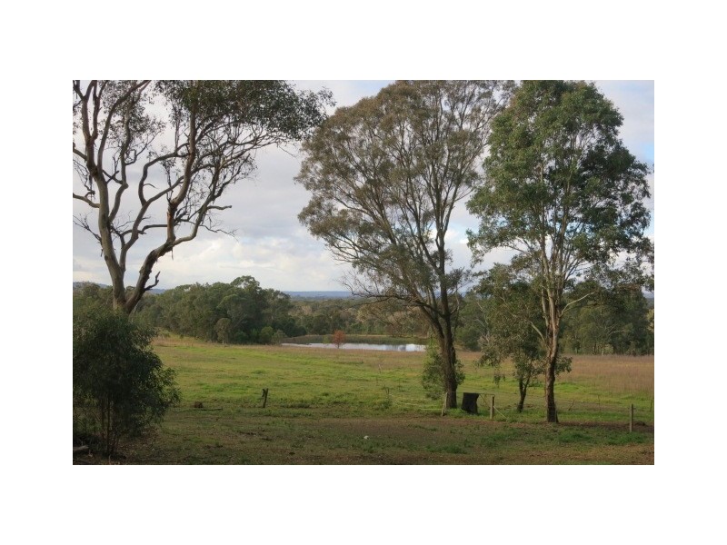 100 Pheasants Nest Road, Pheasants Nest NSW 2574
