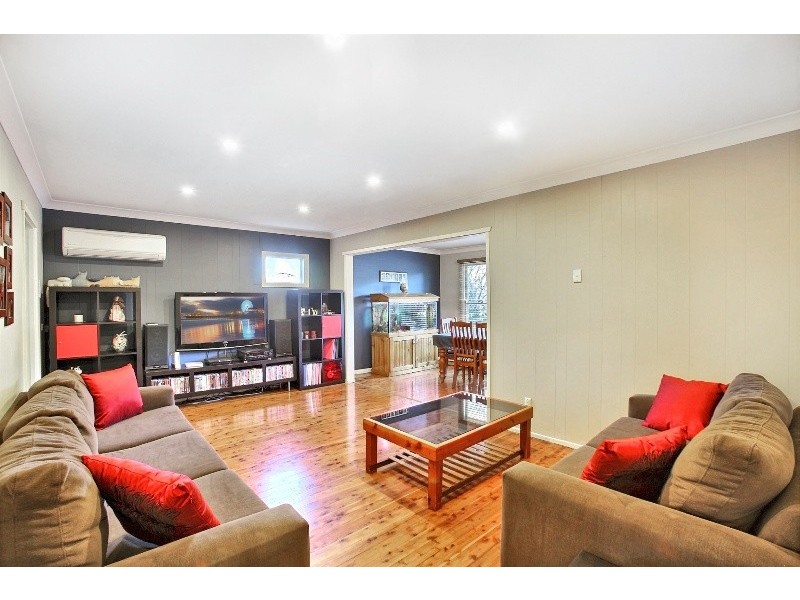 28 Lumsdaine Street, Picton NSW 2571