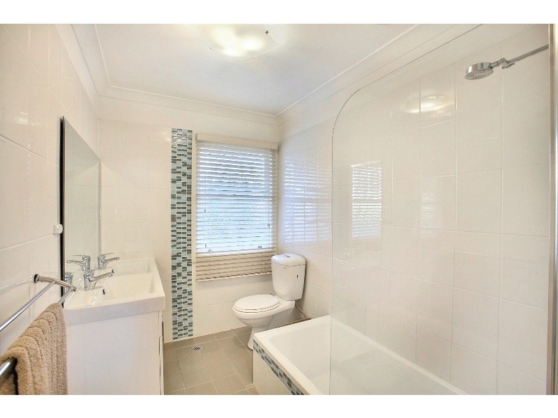 28 Lumsdaine Street, Picton NSW 2571