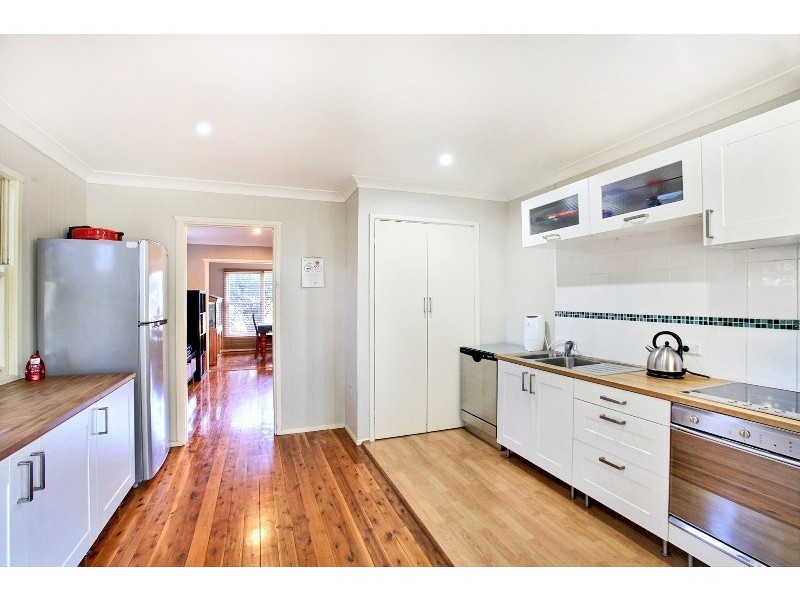 28 Lumsdaine Street, Picton NSW 2571