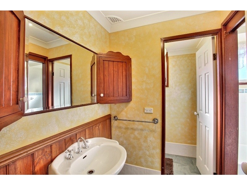 47 Pitt Street, Tahmoor NSW 2573