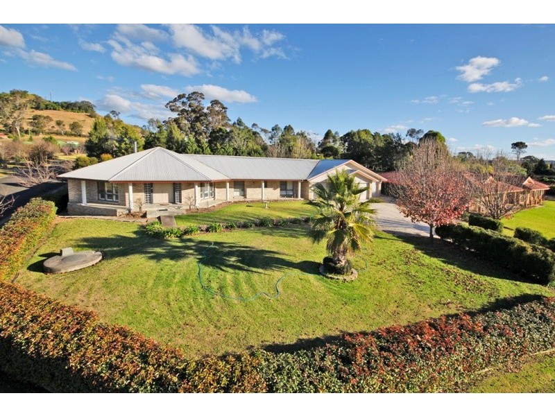 1 Weeta Street, Picton NSW 2571