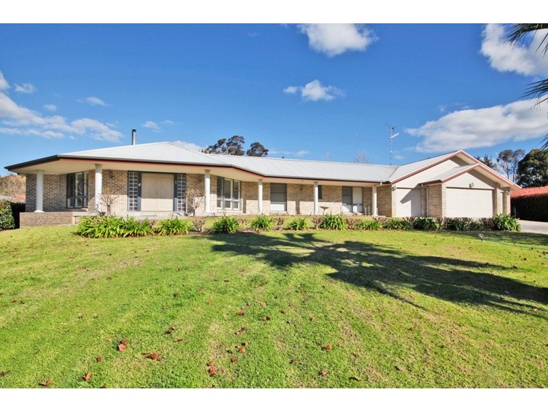 1 Weeta Street, Picton NSW 2571
