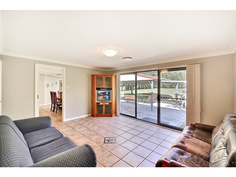 1 Weeta Street, Picton NSW 2571