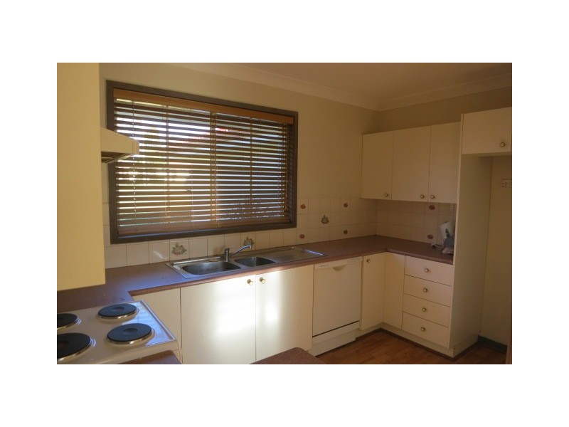 9-11 Park Avenue, Tahmoor NSW 2573