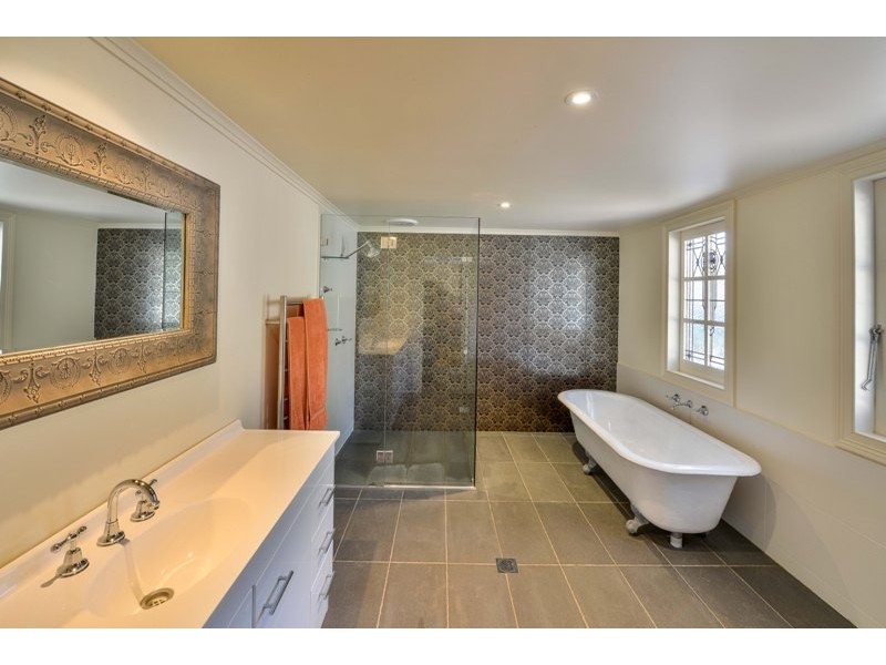 190 Menangle Street, Picton NSW 2571