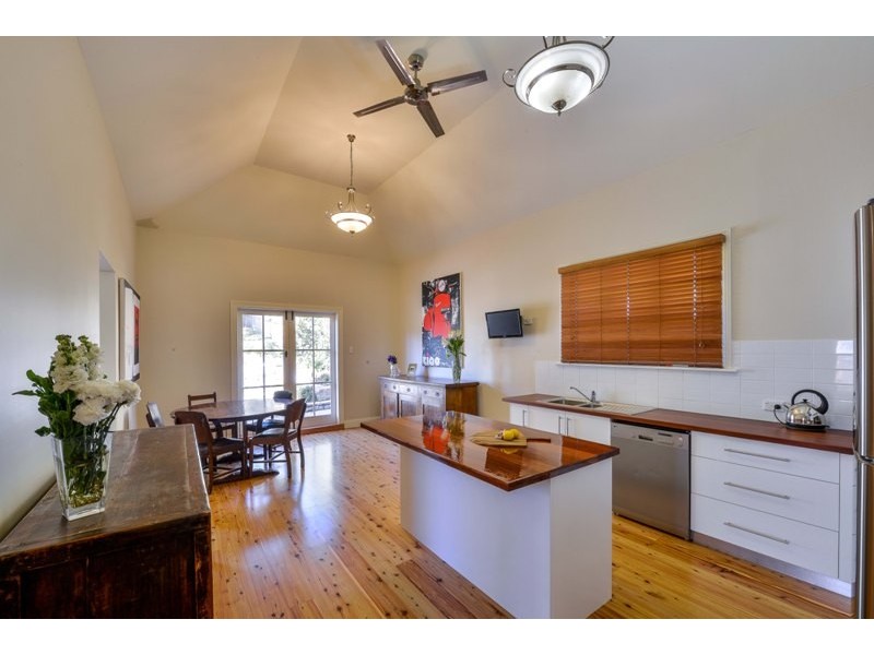 190 Menangle Street, Picton NSW 2571