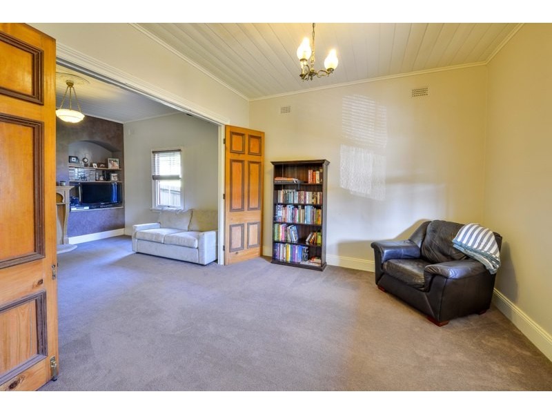 190 Menangle Street, Picton NSW 2571