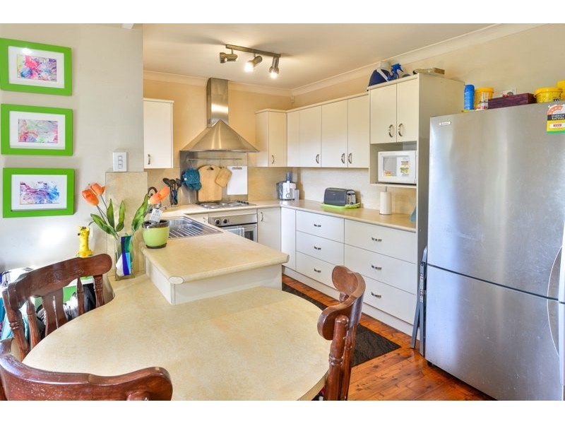 43 Thirlmere Way, Tahmoor NSW 2573