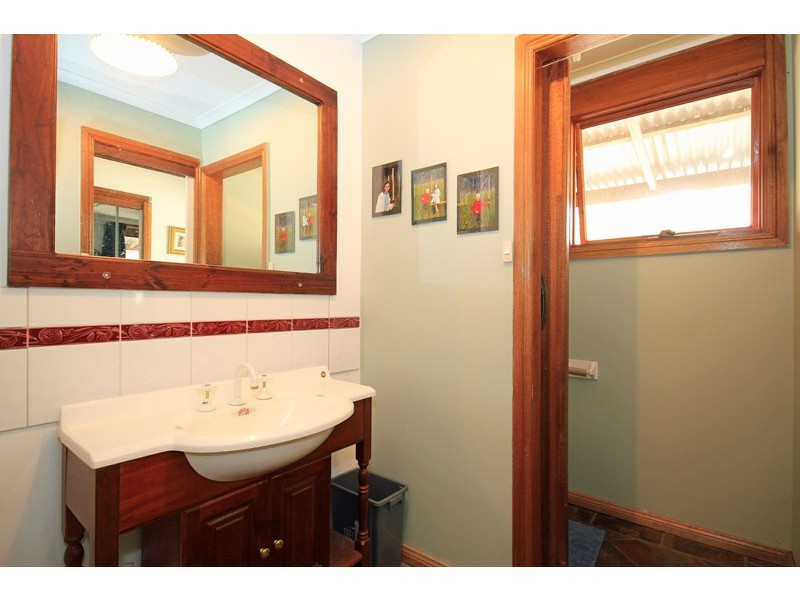 7 Church Square, Thirlmere NSW 2572