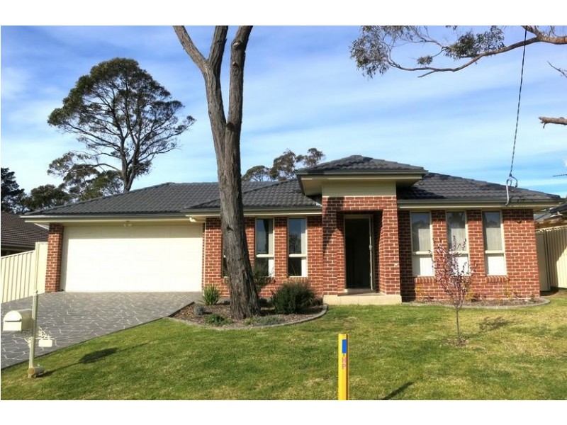 9 Fitzroy Street, Hill Top NSW 2575